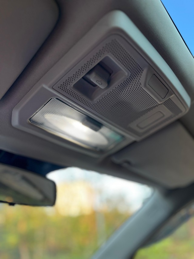 Second-hand 2024 Tata Altroz XZ Plus S CNG for sale in Mumbai-7