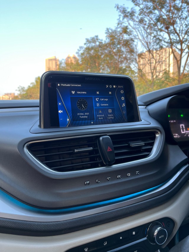 Second-hand 2024 Tata Altroz XZ Plus S CNG for sale in Mumbai-32