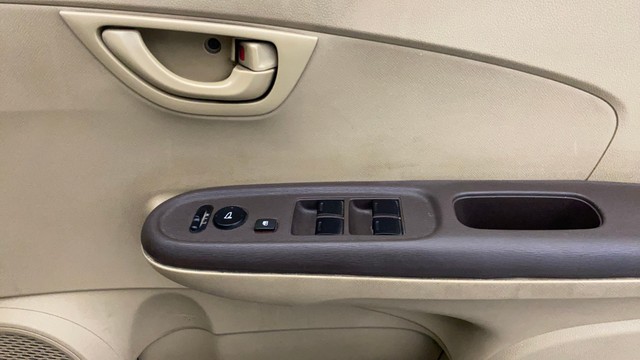 Second-hand 2013 Honda Amaze S i-Dtech for sale in Lucknow-17