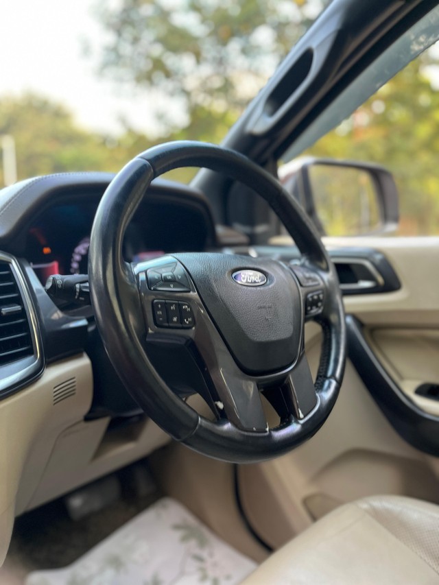 Second-hand 2016 Ford Endeavour 3.2 Titanium AT 4X4 for sale in Mumbai-58