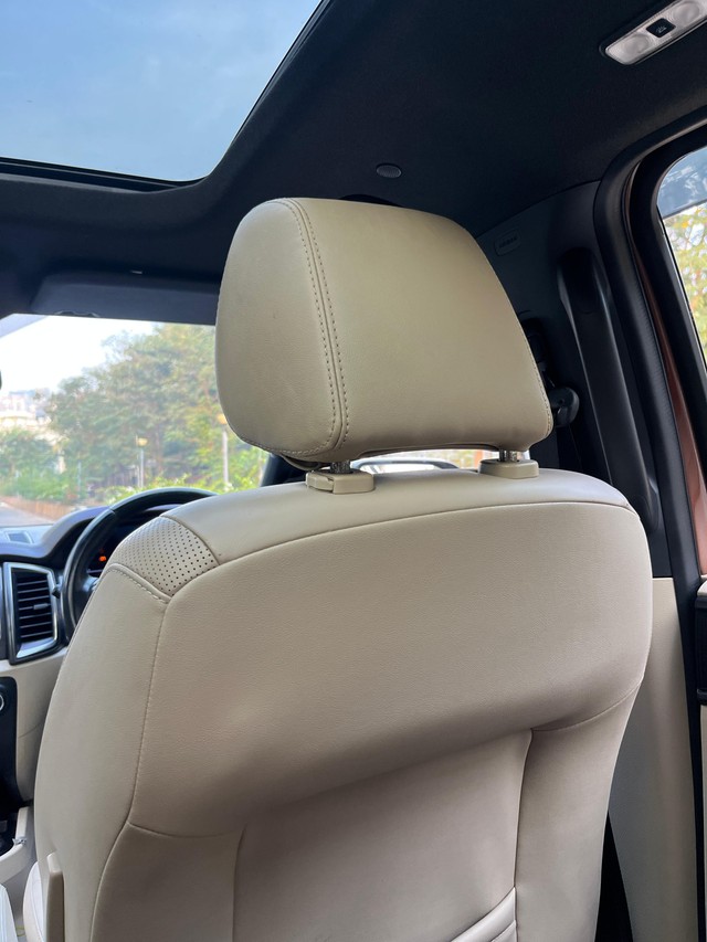 Second-hand 2016 Ford Endeavour 3.2 Titanium AT 4X4 for sale in Mumbai-61