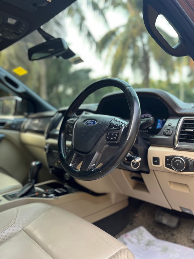 Second-hand 2016 Ford Endeavour 3.2 Titanium AT 4X4 for sale in Mumbai-33