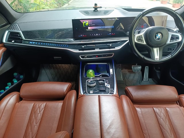 Second-hand 2024 BMW X7 xDrive40i M Sport for sale in Mumbai-14