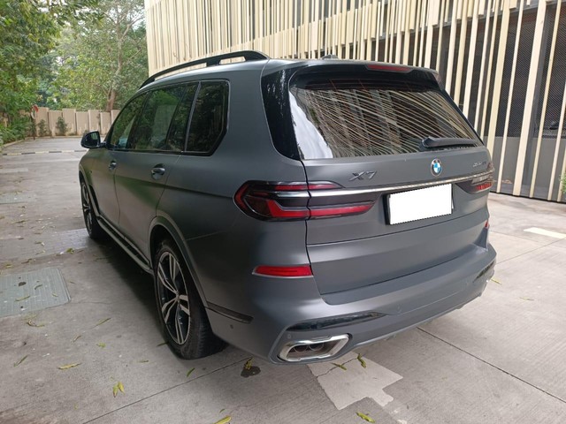 Second-hand 2024 BMW X7 xDrive40i M Sport for sale in Mumbai-19