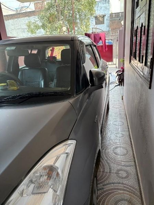 Second-hand 2016 Maruti Suzuki Swift VXI Optional for sale in Gorakhpur-11