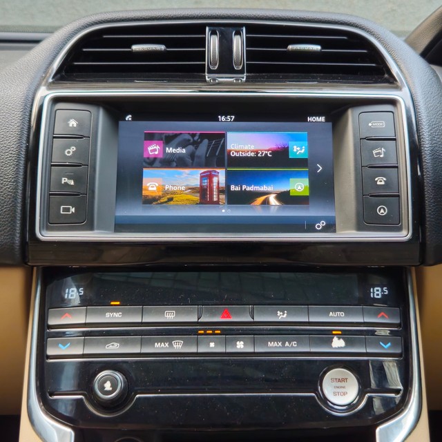 Jaguar XE 2.0L Diesel Prestige Second-hand 2017 Jaguar XE 2.0L Diesel Prestige for sale in Mumbai-17