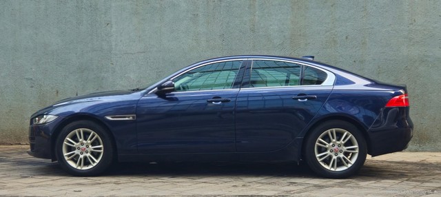 Jaguar XE 2.0L Diesel Prestige Second-hand 2017 Jaguar XE 2.0L Diesel Prestige for sale in Mumbai-4