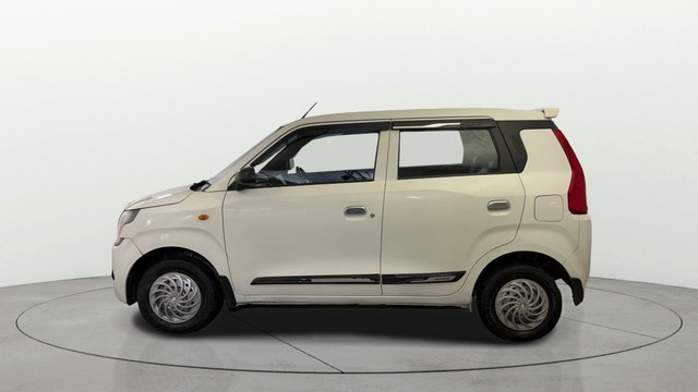 Second-hand 2020 Maruti Suzuki Wagon R CNG LXI for sale in Gurgaon-5
