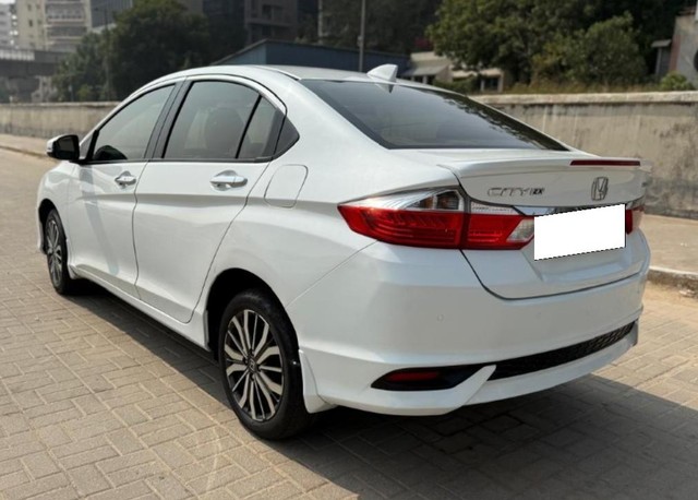 Second-hand 2019 Honda City ZX MT for sale in Ahmedabad-9