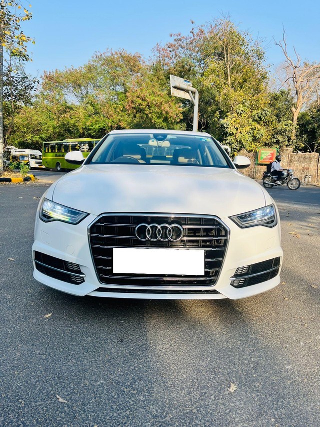 Second-hand 2016 Audi A6 35 TDI for sale in New Delhi-4