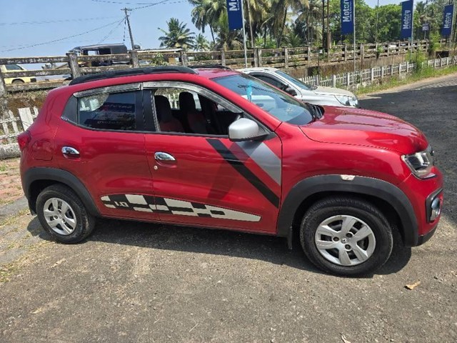 Second-hand 2017 Renault KWID 1.0 RXT for sale in Aluva-1