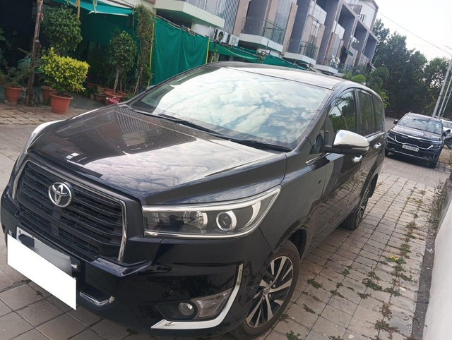 Second-hand 2025 Toyota Innova Crysta 2.4 Zx 7Str for sale in Nagpur-2