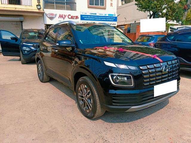 Second-hand 2025 Hyundai Venue SX Opt Turbo DCT for sale in Kolkata-14