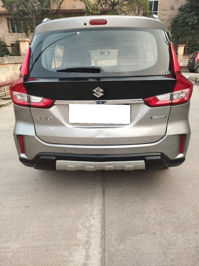 Second-hand 2021 Maruti Suzuki XL6 Zeta for sale in Noida-3