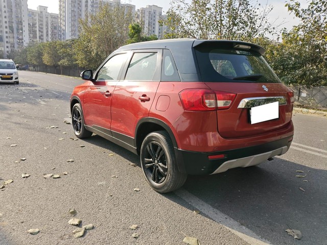 Second-hand 2019 Maruti Suzuki Vitara Brezza ZDi Plus AMT for sale in Noida-3