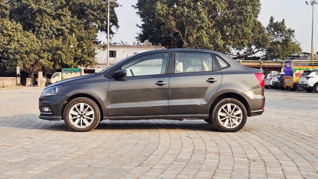 Second-hand 2017 Volkswagen Ameo 1.5 TDI Highline for sale in Nagpur-4