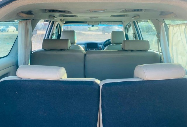 Second-hand 2009 Toyota Innova 2.5 E for sale in Ahmedabad-7