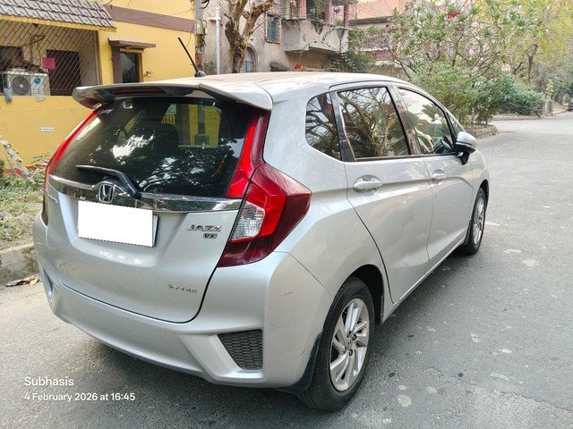 Honda Jazz 1.2 VX i VTEC Second-hand 2018 Honda Jazz 1.2 VX i VTEC for sale in Kolkata-10