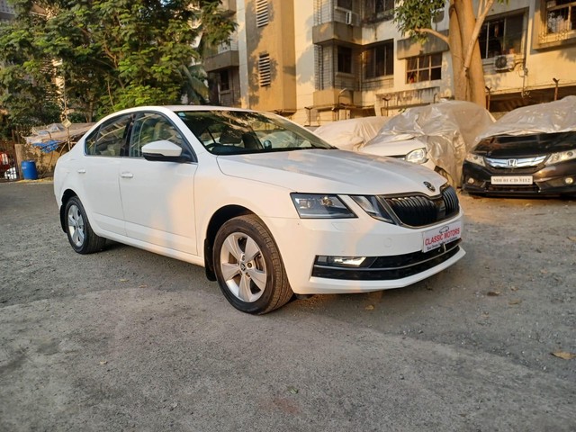 Second-hand 2019 Skoda Octavia 1.8 TSI AT Style for sale in Mumbai-16
