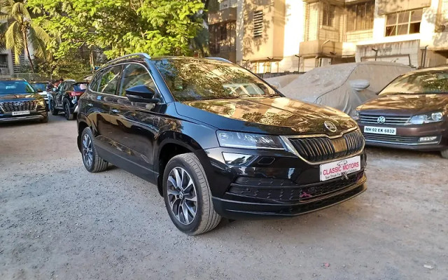 Second-hand 2020 Skoda Karoq Style AT for sale in Mumbai-5