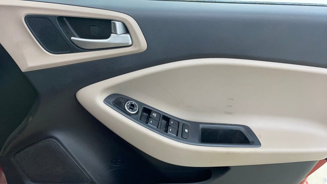 Hyundai i20 Magna 1.2 Second-hand 2015 Hyundai i20 Magna 1.2 for sale in Mumbai-17