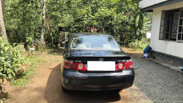 Second-hand 2006 Honda City EXi for sale in Kannur-1