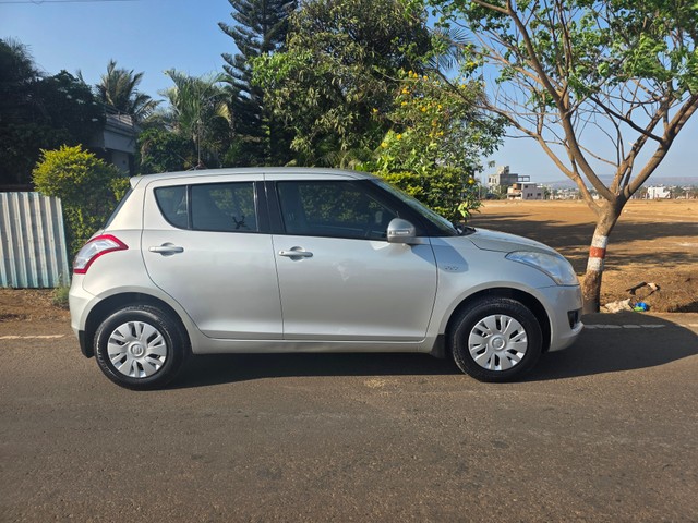 Second-hand 2012 Maruti Suzuki Swift VXI for sale in Kolhapur-1