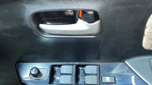 Second-hand 2018 Maruti Suzuki Wagon R AMT VXI for sale in Surat-4