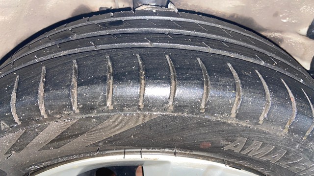 Second-hand 2018 Maruti Suzuki Wagon R AMT VXI for sale in Surat-9