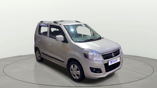 Second-hand 2018 Maruti Suzuki Wagon R AMT VXI for sale in Surat-11