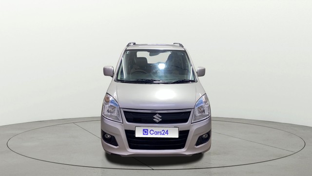 Second-hand 2018 Maruti Suzuki Wagon R AMT VXI for sale in Surat-18