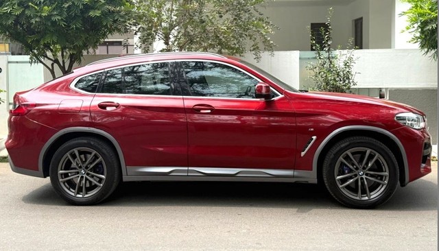 Second-hand 2020 BMW X4 M Sport X xDrive30d for sale in Coimbatore-1
