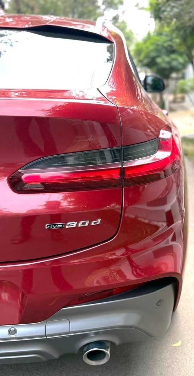 Second-hand 2020 BMW X4 M Sport X xDrive30d for sale in Coimbatore-2