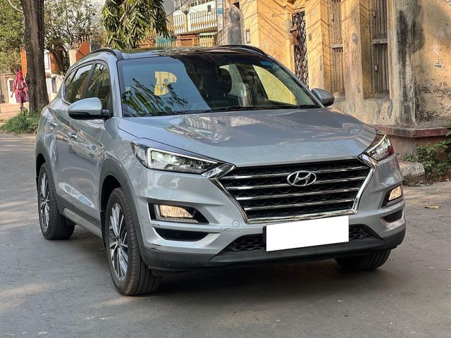 Hyundai Tucson 2.0 Dual VTVT 2WD AT GLS Second-hand 2020 Hyundai Tucson 2.0 Dual VTVT 2WD AT GLS for sale in Kolkata