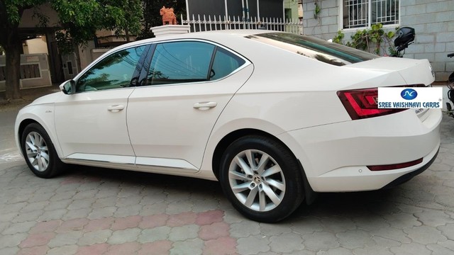 Second-hand 2019 Skoda Superb LK 2.0 TDI AT for sale in Coimbatore-14
