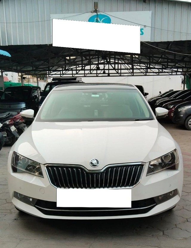 Second-hand 2019 Skoda Superb LK 2.0 TDI AT for sale in Coimbatore-2