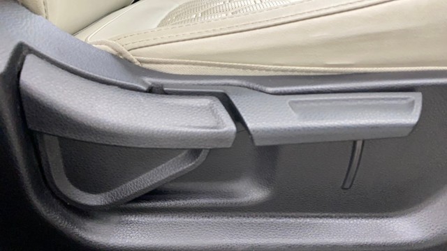 Kia Seltos HTX IVT G Second-hand 2020 Kia Seltos HTX IVT G for sale in Chennai-3