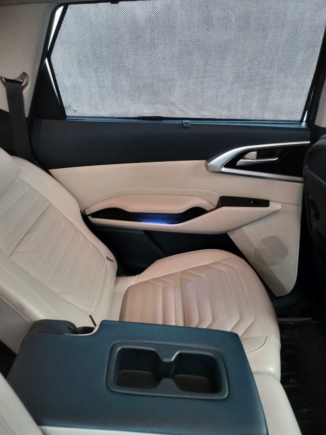 Kia Carens Luxury Plus Diesel 7Str BSVI Second-hand 2022 Kia Carens Luxury Plus Diesel 7Str BSVI for sale in Sanand-4