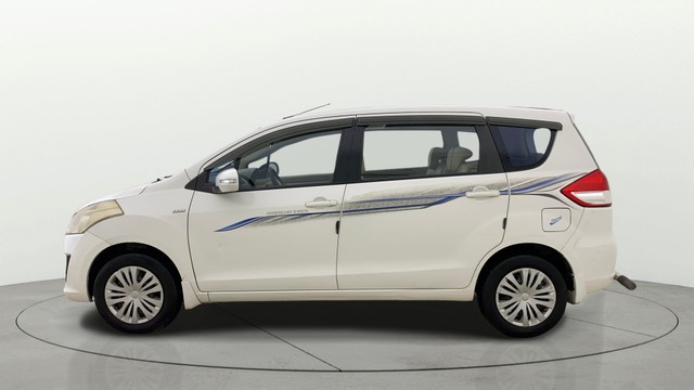 Second-hand 2015 Maruti Suzuki Ertiga VDI for sale in Ahmedabad-5