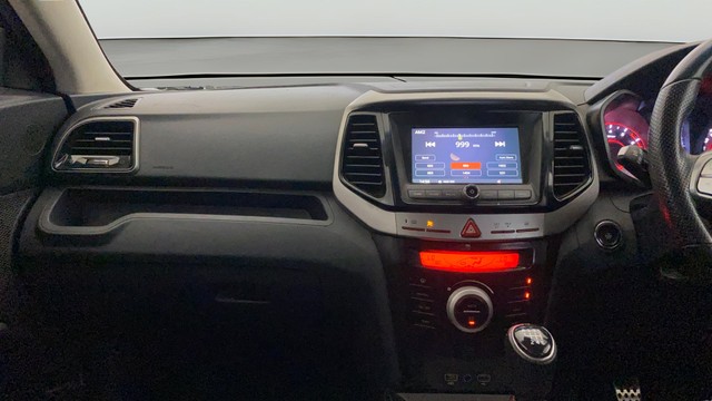 Second-hand 2023 Mahindra XUV300 W8 BSVI for sale in Greater Noida-0