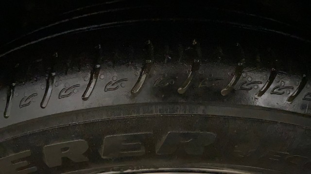 Second-hand 2023 Mahindra XUV300 W8 BSVI for sale in Greater Noida-2