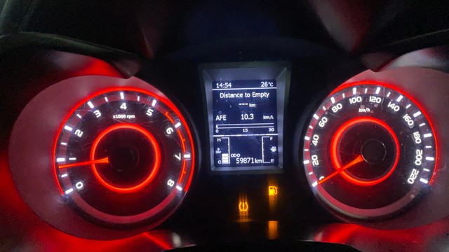 Second-hand 2023 Mahindra XUV300 W8 BSVI for sale in Greater Noida-24