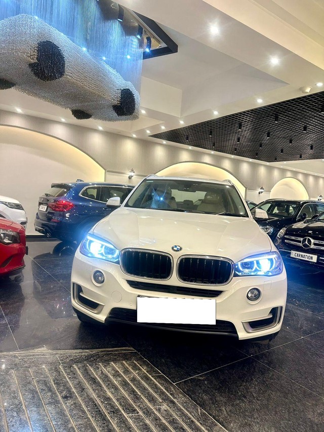 Second-hand 2016 BMW X5 xDrive 30d Expedition for sale in New Delhi-3