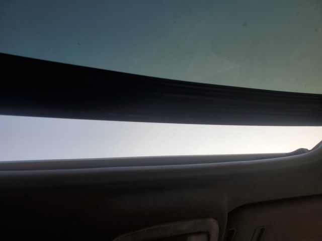 Second-hand 2015 Mahindra XUV500 W10 AWD for sale in Surat-5