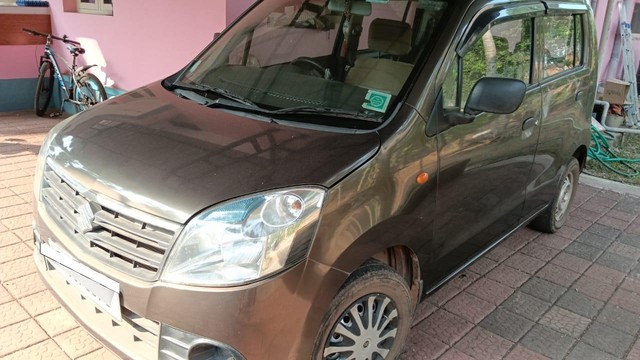 Second-hand 2011 Maruti Suzuki Wagon R LXI BS IV for sale in Moodabidri-0