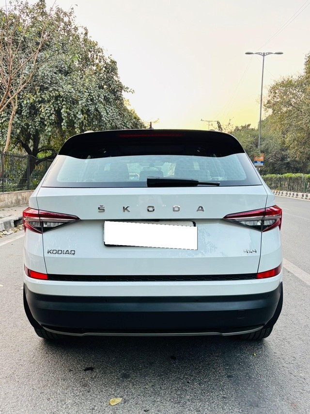 Second-hand 2023 Skoda Kodiaq Style BSVI for sale in New Delhi-2