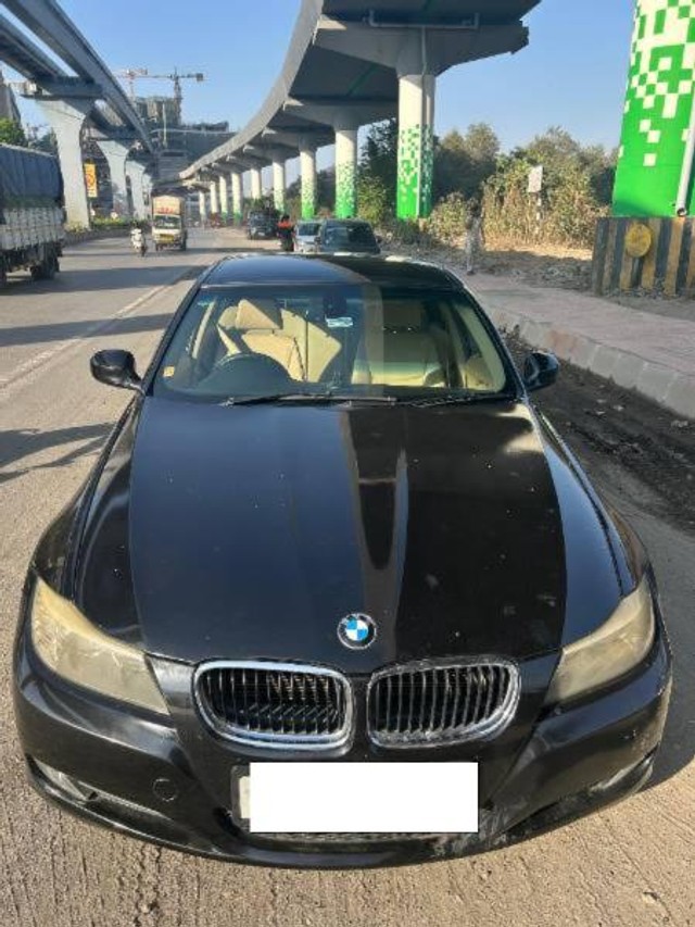 Second-hand 2011 BMW 3 Series 320d Corporate Edition for sale in Mumbai-3