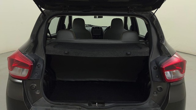 Second-hand 2017 Renault KWID 1.0 AMT RXT for sale in Mysore-9