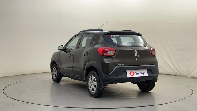 Second-hand 2017 Renault KWID 1.0 AMT RXT for sale in Mysore-5