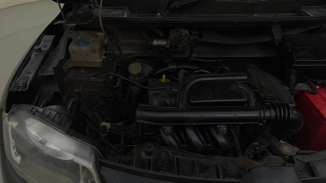 Second-hand 2017 Renault KWID 1.0 AMT RXT for sale in Mysore-28